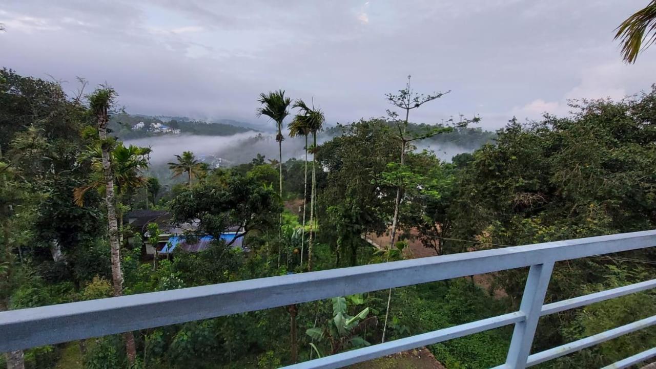 Anaviratty Greenpepperhomestay Munnar المظهر الخارجي الصورة